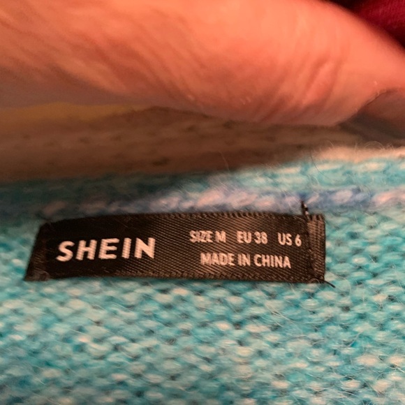 NWOT Shein Multi Colored Ombré Cropped button front sweater - Picture 11 of 12